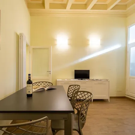Santo Spirito Bright Flat By Mmega Florence